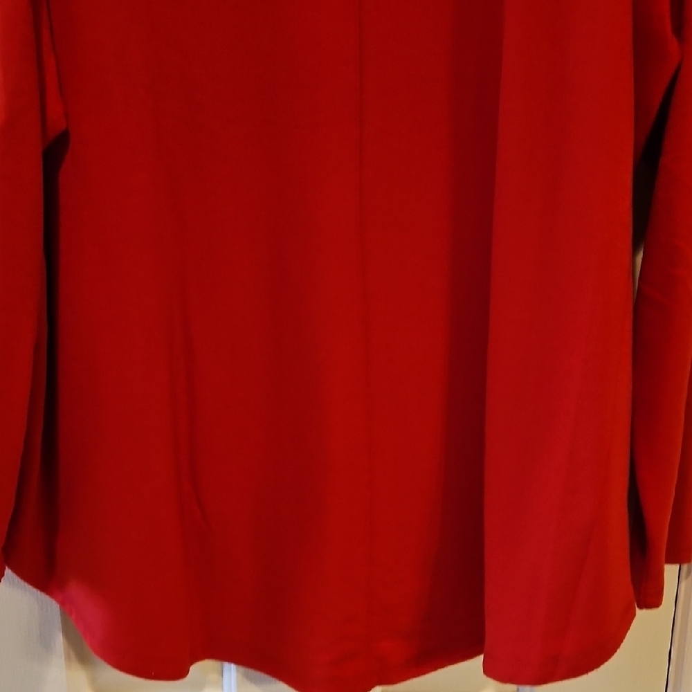 Livi Active Red Oversized Long Sleeve Hoodie - Picture 12 of 13